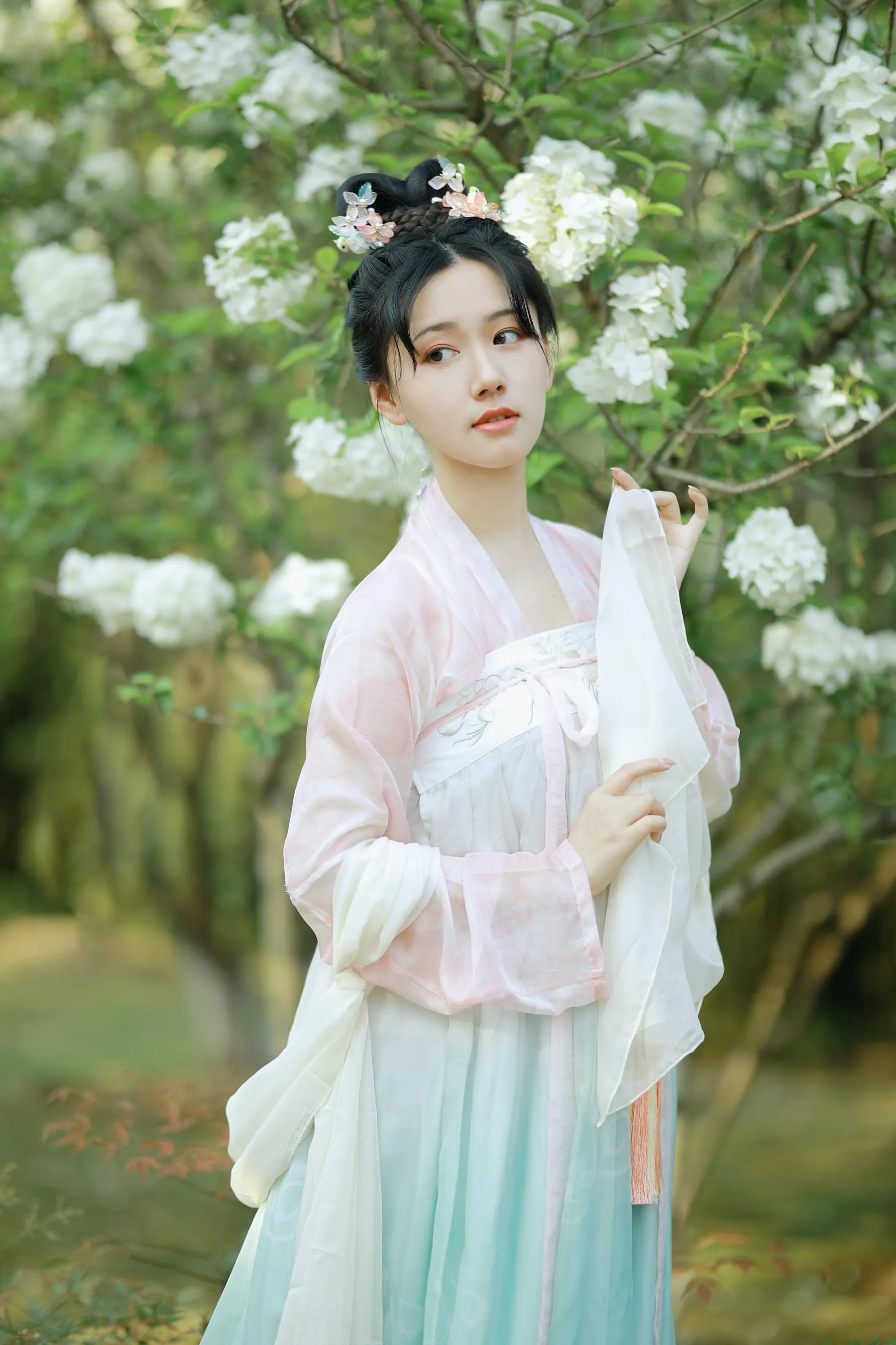 [YITUYU艺图语]2022.08.20 乐嫣_三余_ [22P]插图